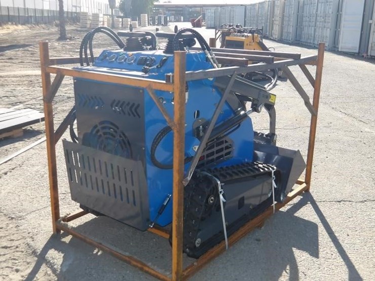 2026-zjz-380-skid-steer-track-loader-image-3