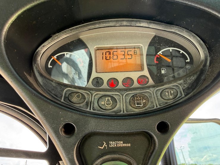 2018-bobcat-s590-image-18