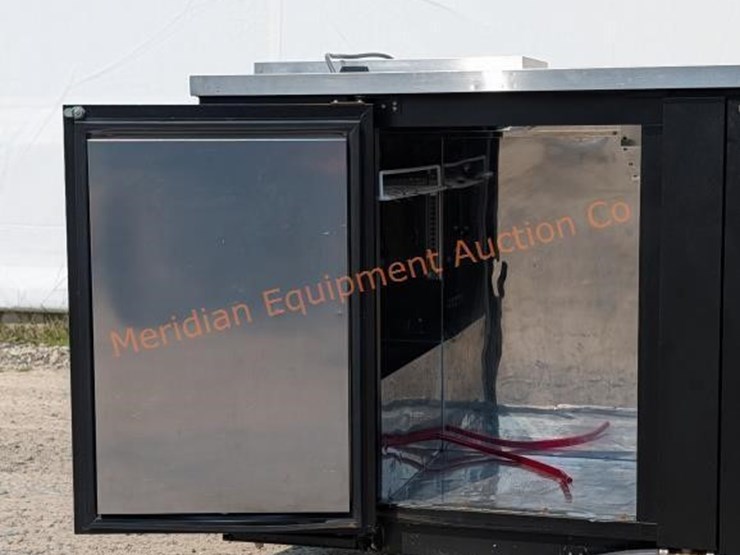turbo-air-kegerator-model-4cb-4sb-image-7