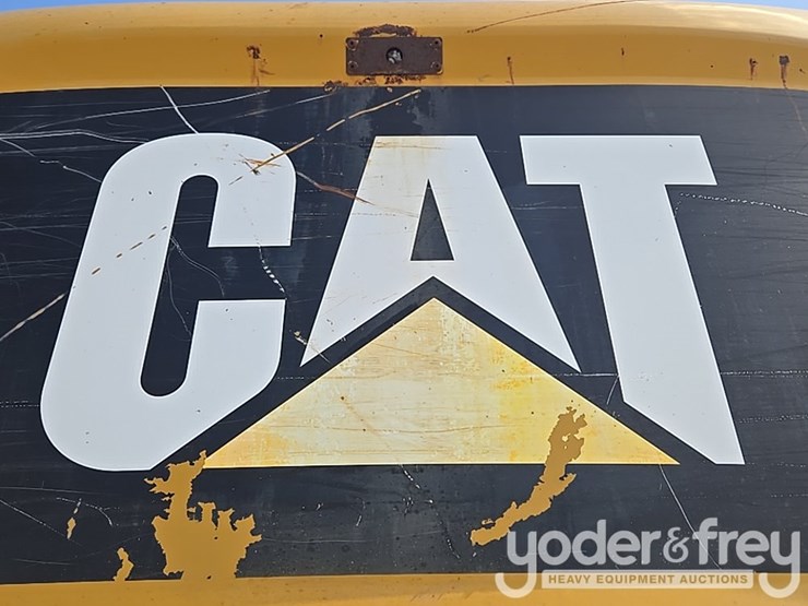2019-caterpillar-336-image-67