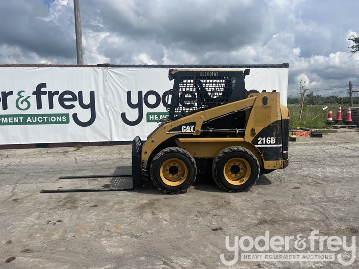 caterpillar-216b-image-3