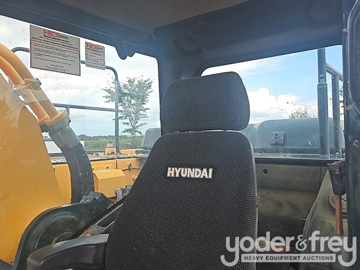 2017-hyundai-hx380l-image-31