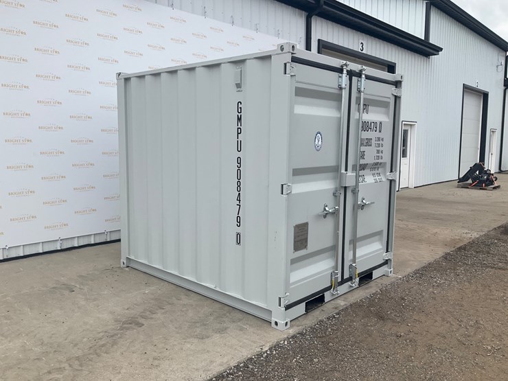 #4072-•-one-trip-8'-mini-container-image-3