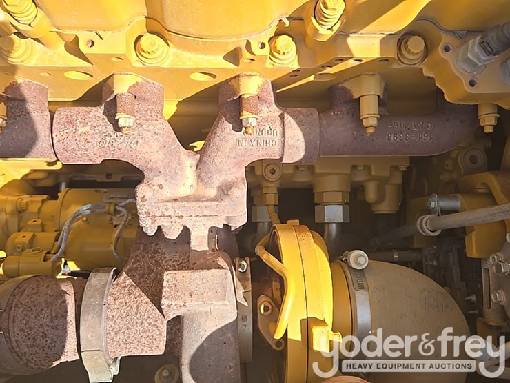 2019-caterpillar-336-image-60