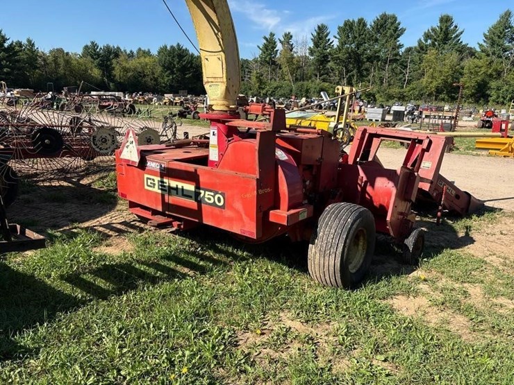 gehl-750-image-5