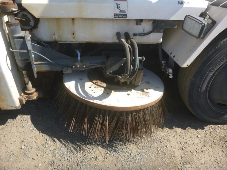 2013-global-m4-sweeper-image-9