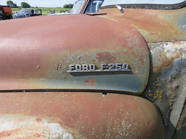 1954-ford-f250-image-4