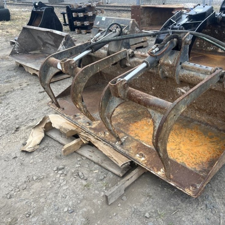 66" Bobcat Grapple Bucket