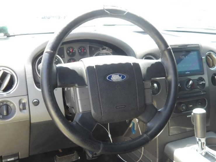 2005-ford-f150-image-16