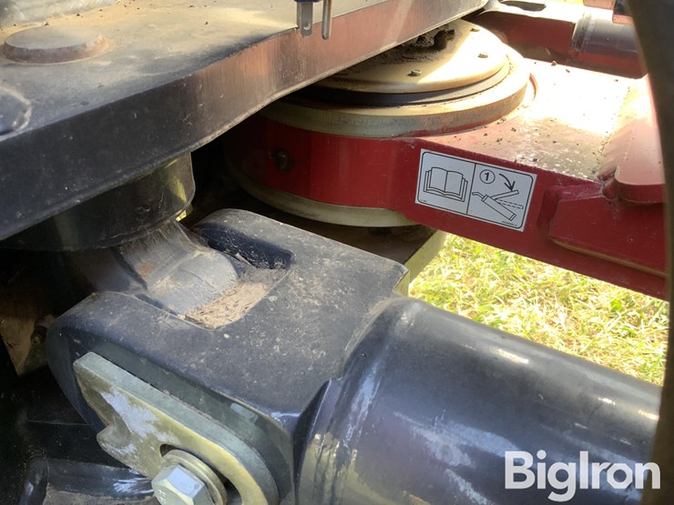 2012-case-ih-600-image-19