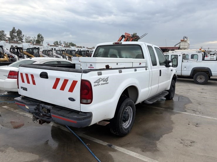 2002-ford-f250-image-3