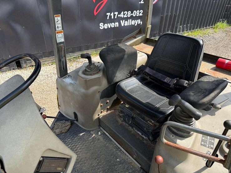 2006-case-850k-xlt-image-21