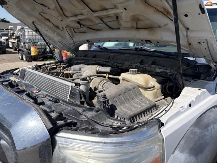 2012-ford-f450-image-8