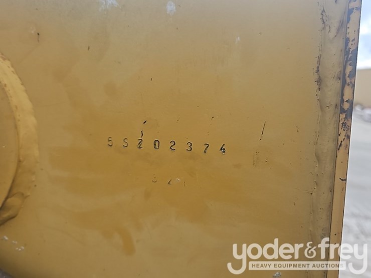 caterpillar-246-image-27