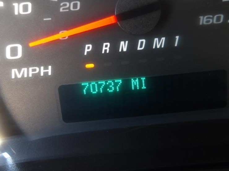 2014-utility-van-image-20
