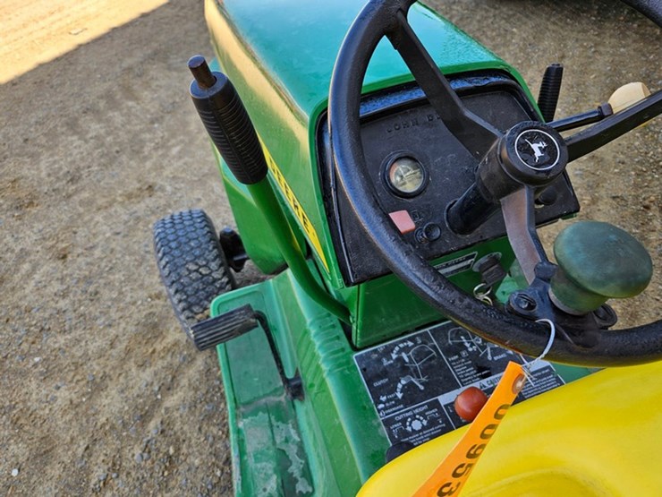 john-deere-214-image-22