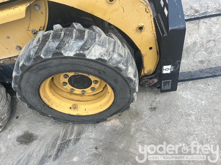 caterpillar-216b-image-10