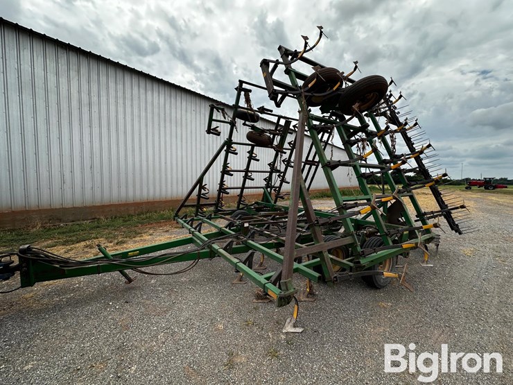 john-deere-960-image-1