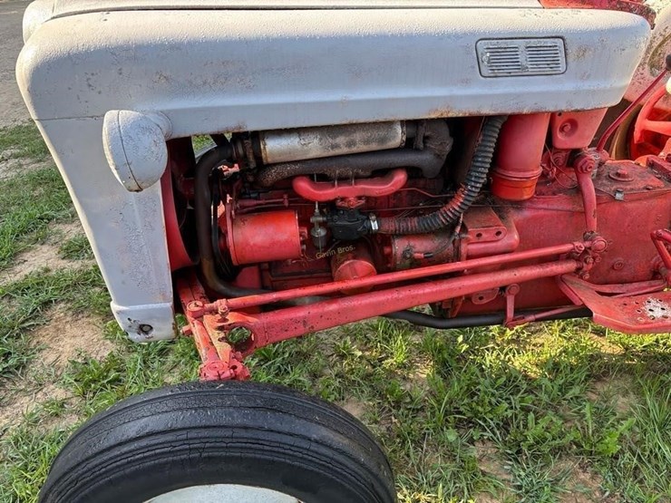 ford-tractor-image-11