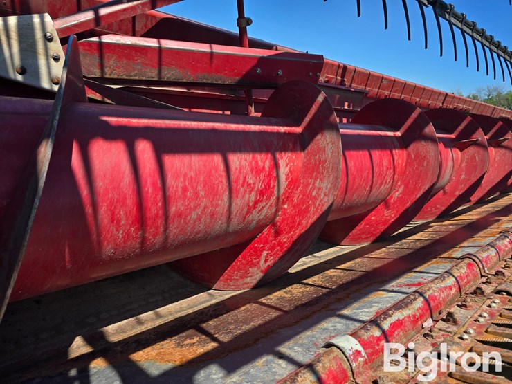 2004-case-ih-1020-image-18