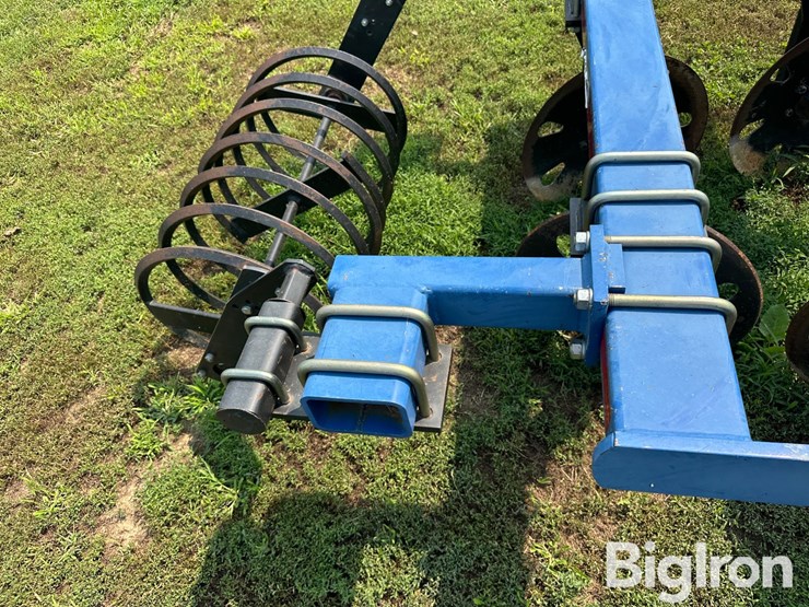 blu-jet-track-master-image-19