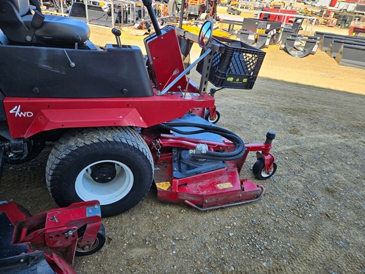 toro-groundsmaster-4000d-image-23