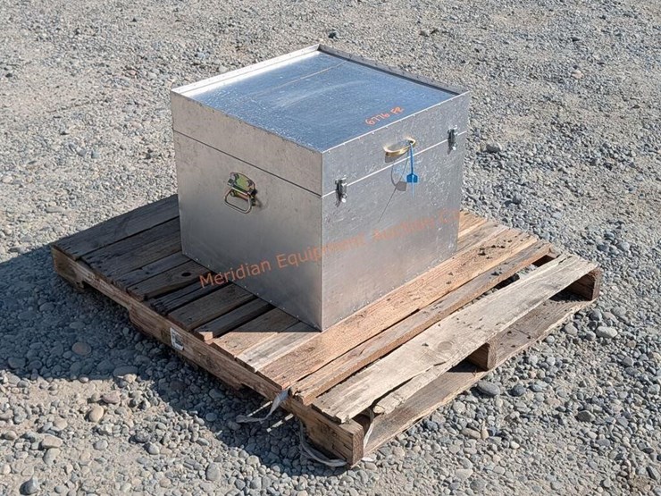 aluminum-storage-box-image-2