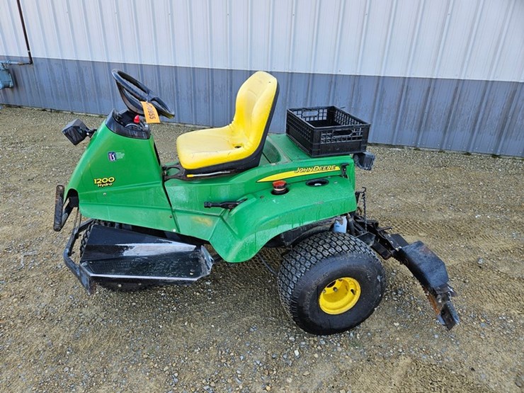 john-deere-1200-image-2