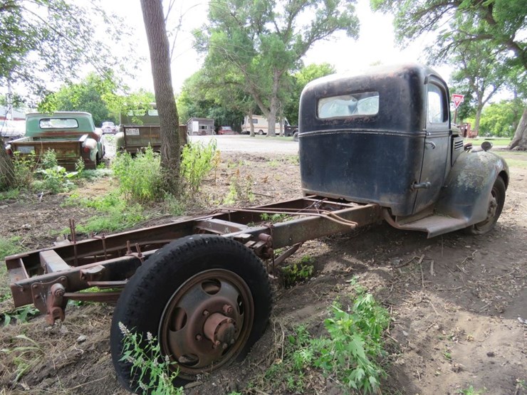 1938-ford-truck-image-3