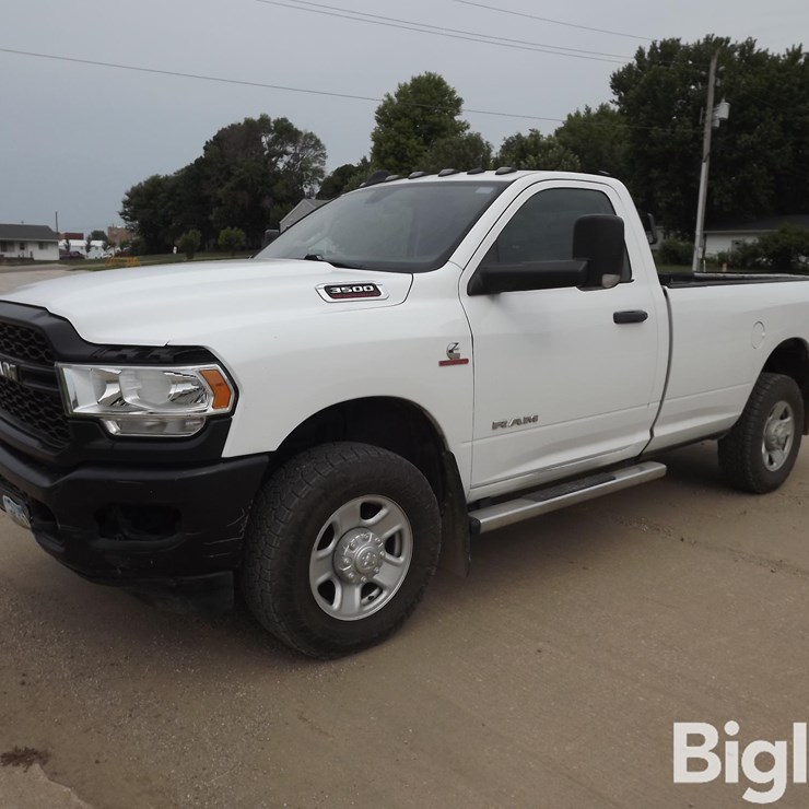 2019 RAM 3500 TRADESMAN