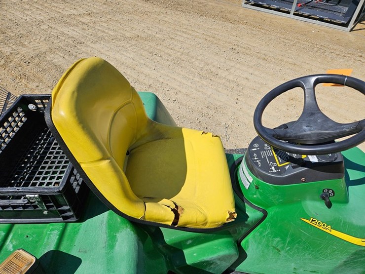 2018-john-deere-2018-image-23