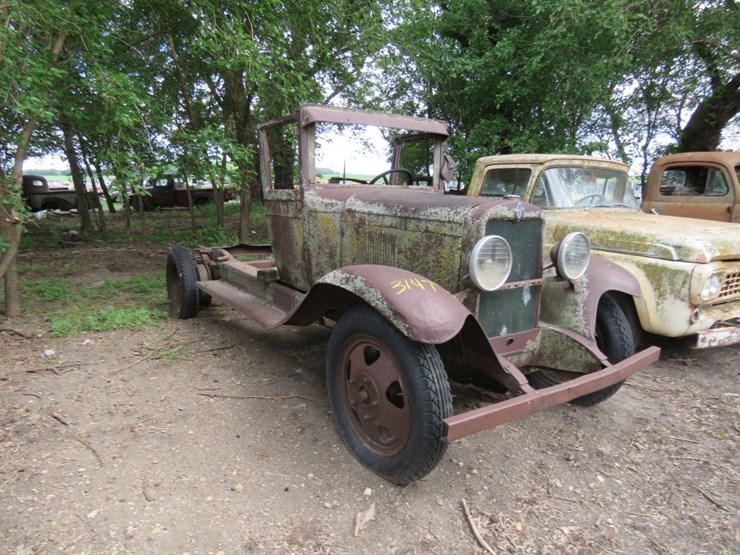 1931-chevrolet-truck-for-parts-or-projects-image-1