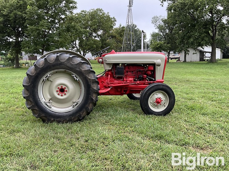 ford-801-image-4