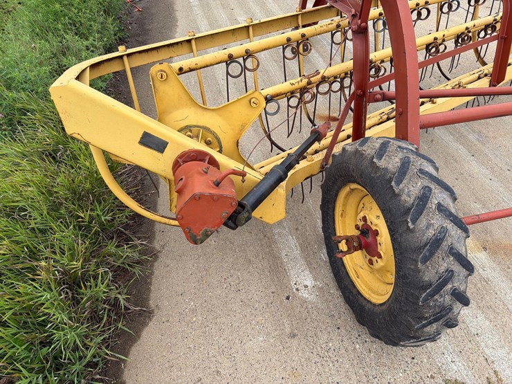 new-holland-55-image-7