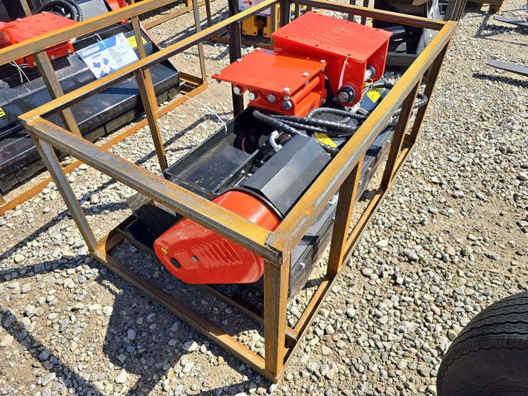2026-caterpillar-307-image-1