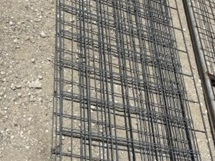 l3---(5)16x3-small-livestock-wire-panels-image-1
