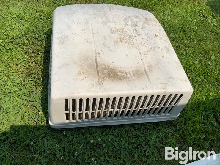 duo-therm-57915.331-rv-a/c-unit-image-6