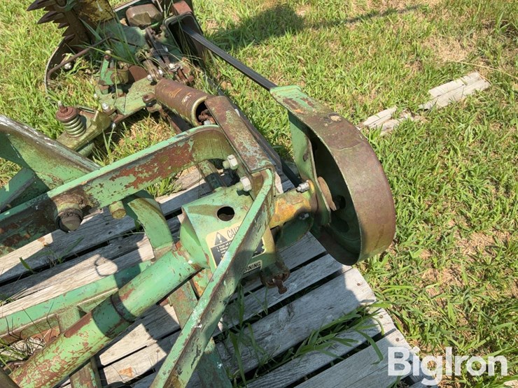 john-deere-350-image-14