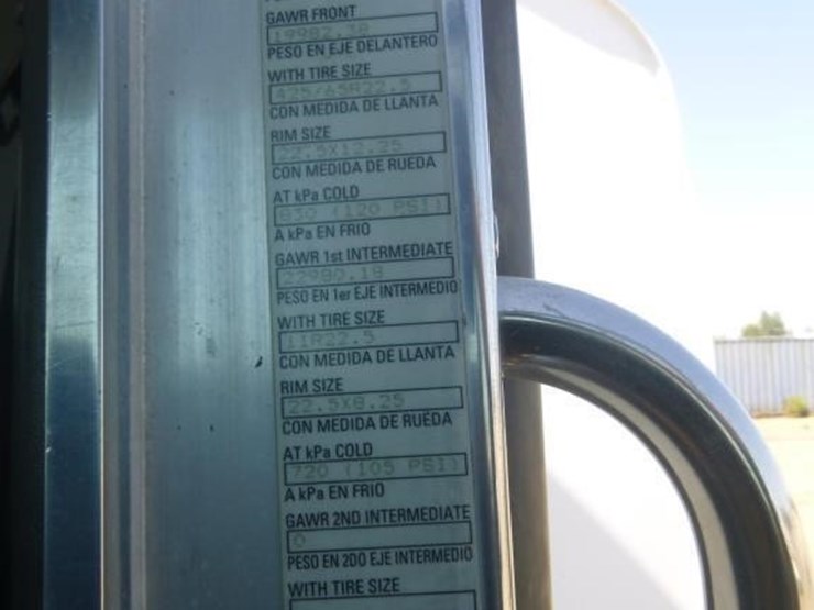 2011-kenworth-t400-image-35