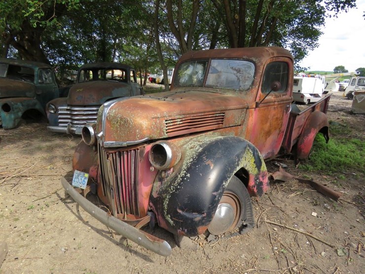1941-ford-pickup-image-2