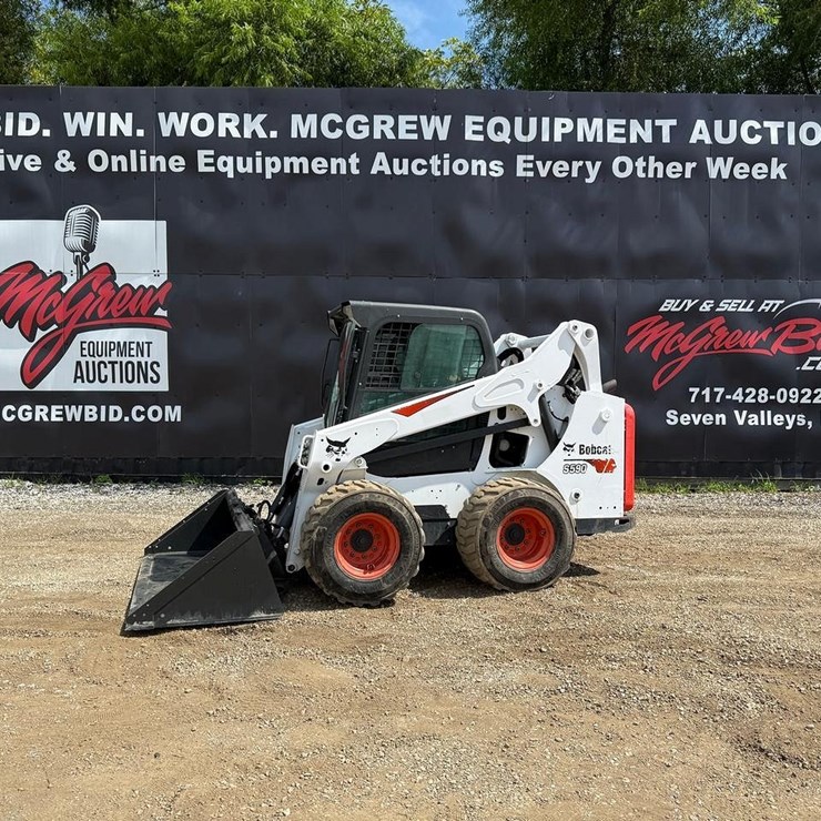 2018 BOBCAT S590