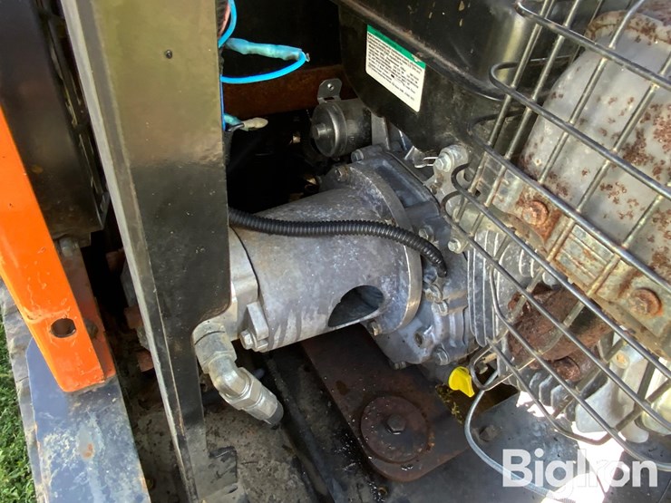 agt-industrial-mini-excavator-image-15