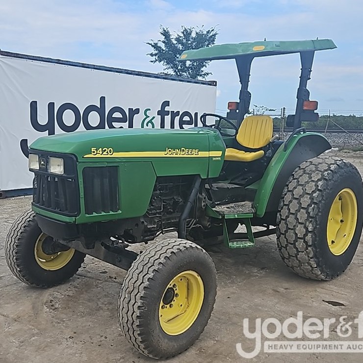 2002 JOHN DEERE 5420