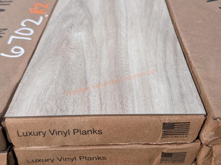 glue-down-luxury-vinyl-planks-image-6