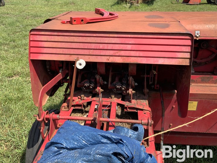 new-holland-270-image-20