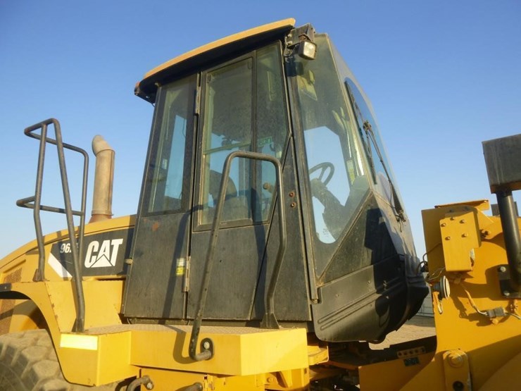 2008-caterpillar-962h-image-23