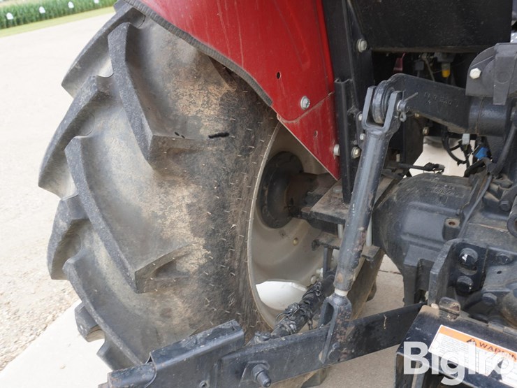 2019-case-ih-farmall-70a-image-11