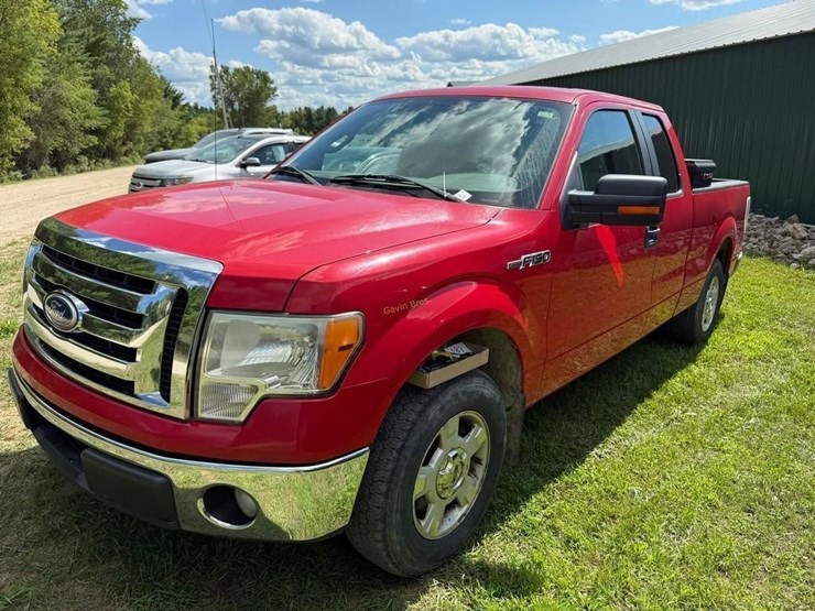 2011-ford-f150-image-1