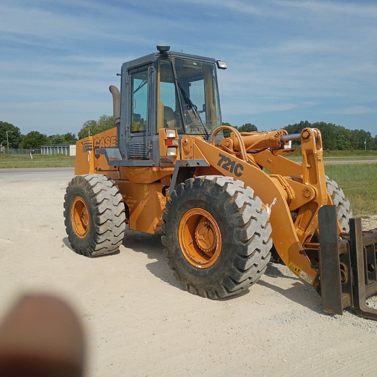 1992 CASE 721