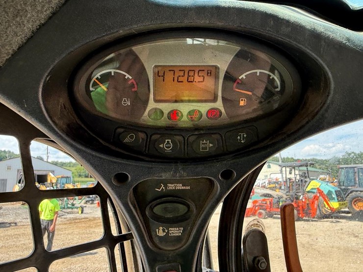 2019-bobcat-s595-image-22